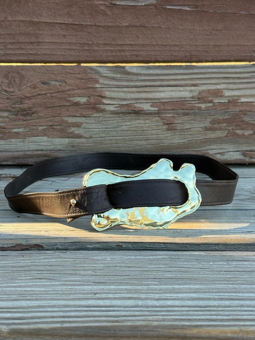 1980s Adjustable Brown Leather Belt with Organic Gold Tone Buckle